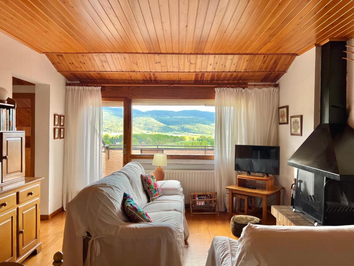 Piso Puigcerda Vistas Y Piscina Lägenhet Exteriör bild